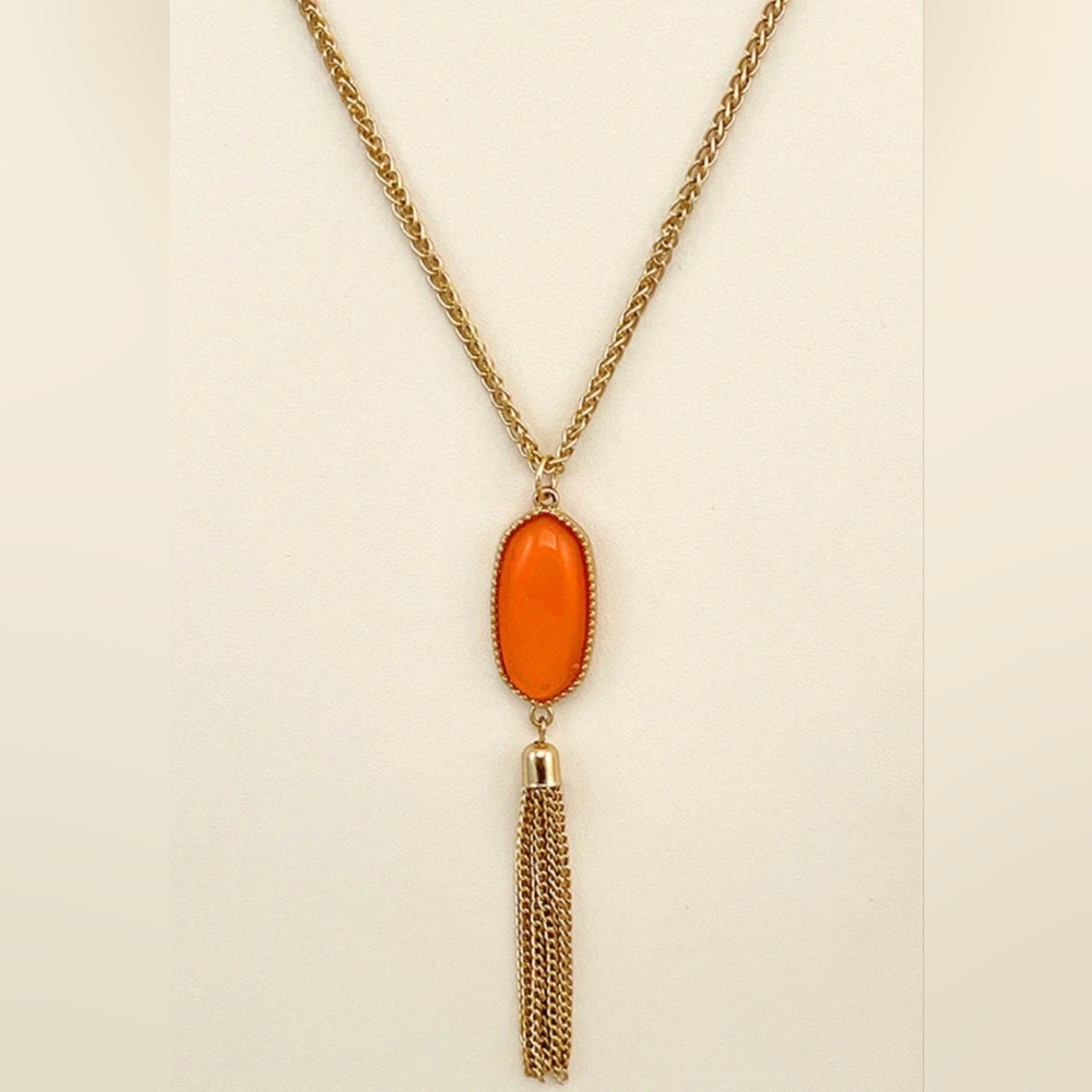 Framed Pearl Oval Chain Tassel Pendant Long Necklace